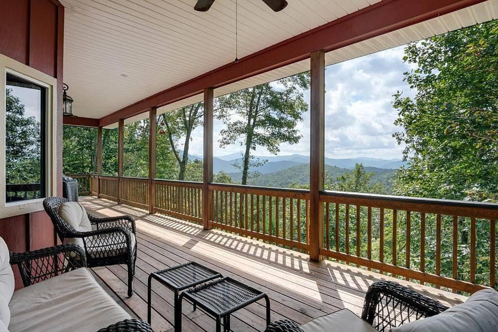 Red Rooster Family Cabin W/Hot Tub+Fire Pit+View Franklin Exterior foto