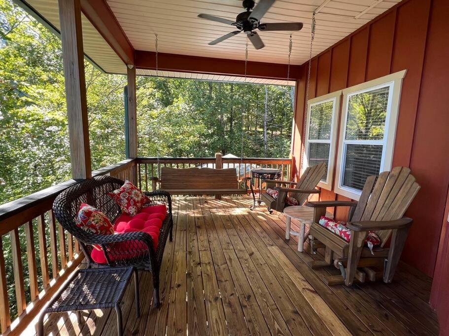 Red Rooster Family Cabin W/Hot Tub+Fire Pit+View Franklin Exterior foto