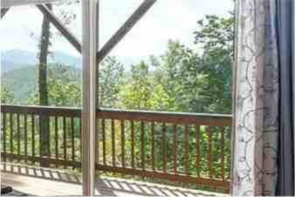 Red Rooster Family Cabin W/Hot Tub+Fire Pit+View Franklin Exterior foto